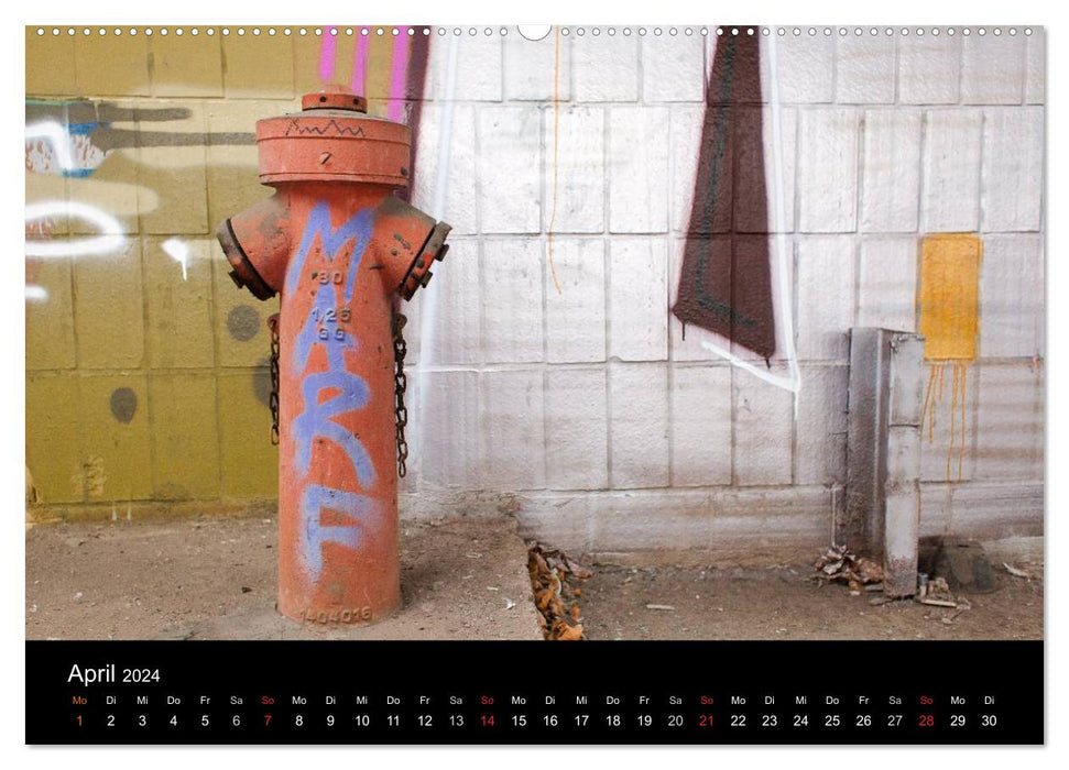 Abandoned places. Alter Postbahnhof Leipzig (CALVENDO Premium Wall Calendar 2024) 