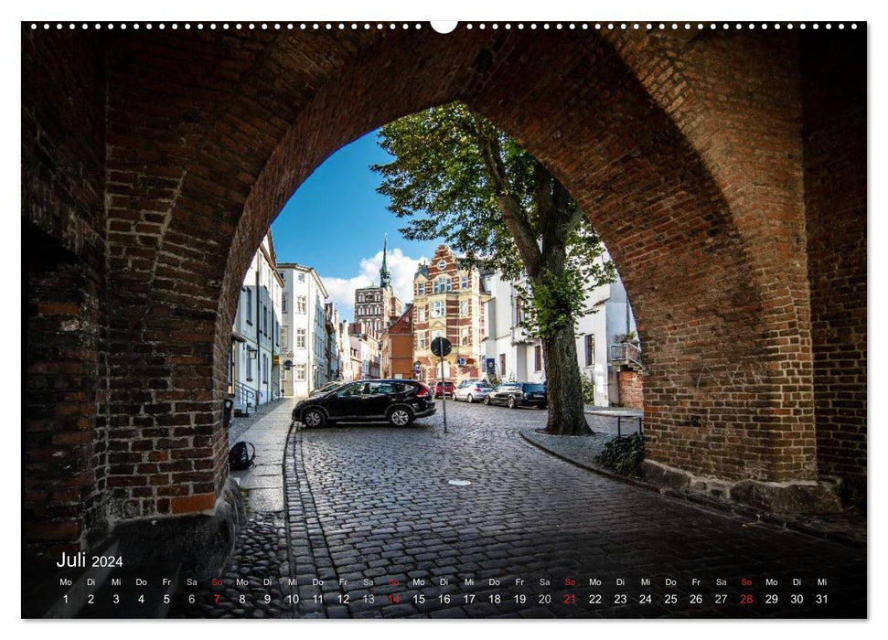 Im Osten viel Schönes - Stralsund (CALVENDO Premium Wandkalender 2024)