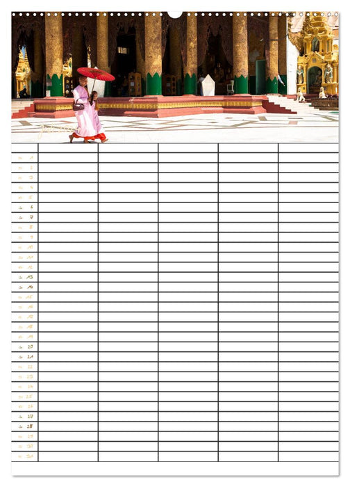 Goldenes Myanmar - Familienkalender 2024 (CALVENDO Premium Wandkalender 2024)