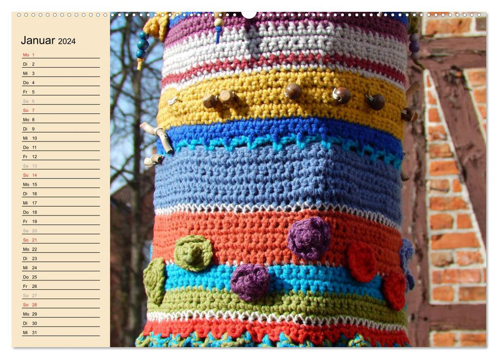 Urban Knitting Lüneburg (CALVENDO Premium Wall Calendar 2024) 