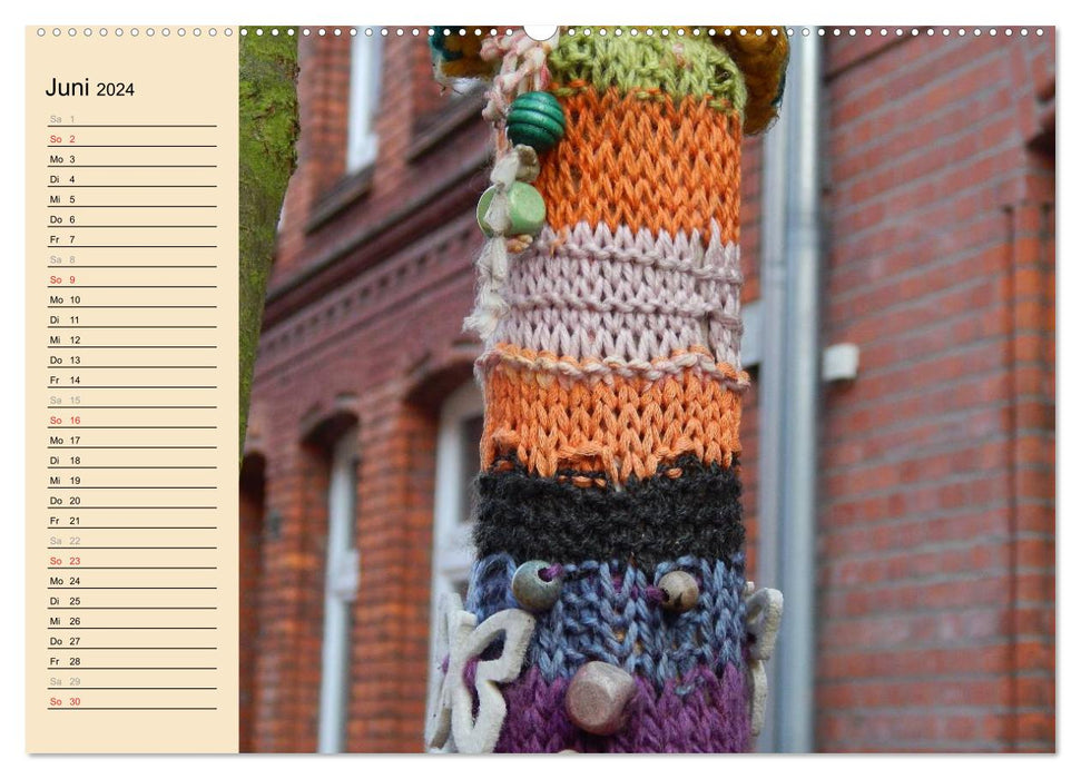 Urban Knitting Lüneburg (Calvendo Premium Calendrier mural 2024) 