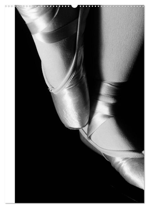 Images de ballet en noir et blanc (calendrier mural CALVENDO 2024) 