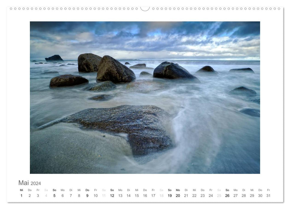 Lofoten - Islands in the Polar Sea (CALVENDO Premium Wall Calendar 2024) 