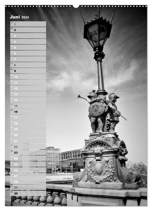 BERLIN in monochrome (CALVENDO Premium Wall Calendar 2024) 