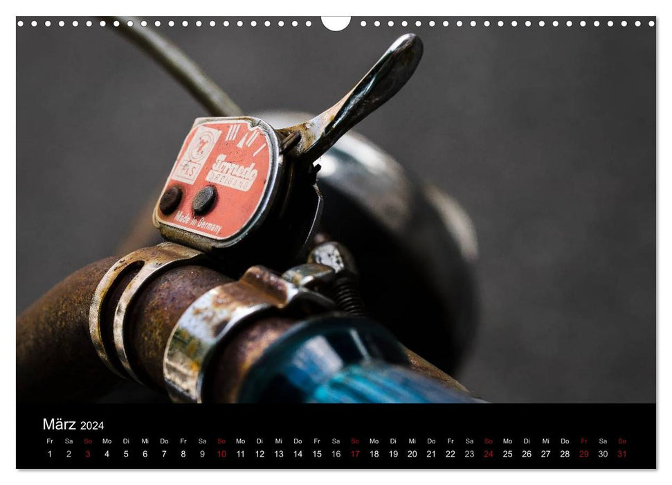 Forgotten Wheels 2024 (CALVENDO Wall Calendar 2024) 