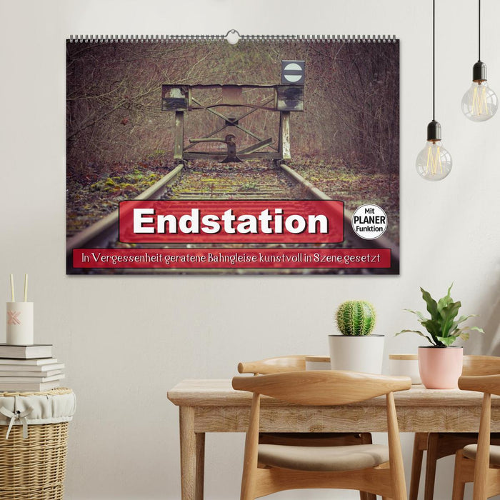 Endstation - In Vergessenheit geratene Bahngleise (CALVENDO Wandkalender 2024)