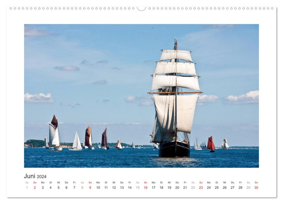 Historische Segelschiffe auf der Ostsee (CALVENDO Wandkalender 2024)