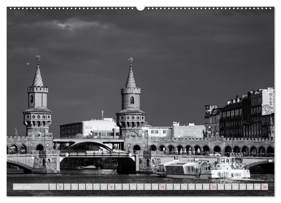 Berlin views in black and white (CALVENDO Premium Wall Calendar 2024) 