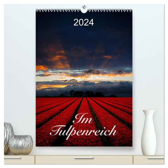 Im Tulpenreich (CALVENDO Premium Wandkalender 2024)