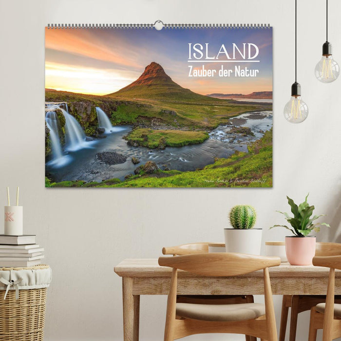ISLANDE - Magie de la nature (Calendrier mural CALVENDO 2024) 