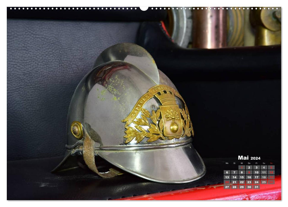 Historical fire brigade helmets (CALVENDO wall calendar 2024) 