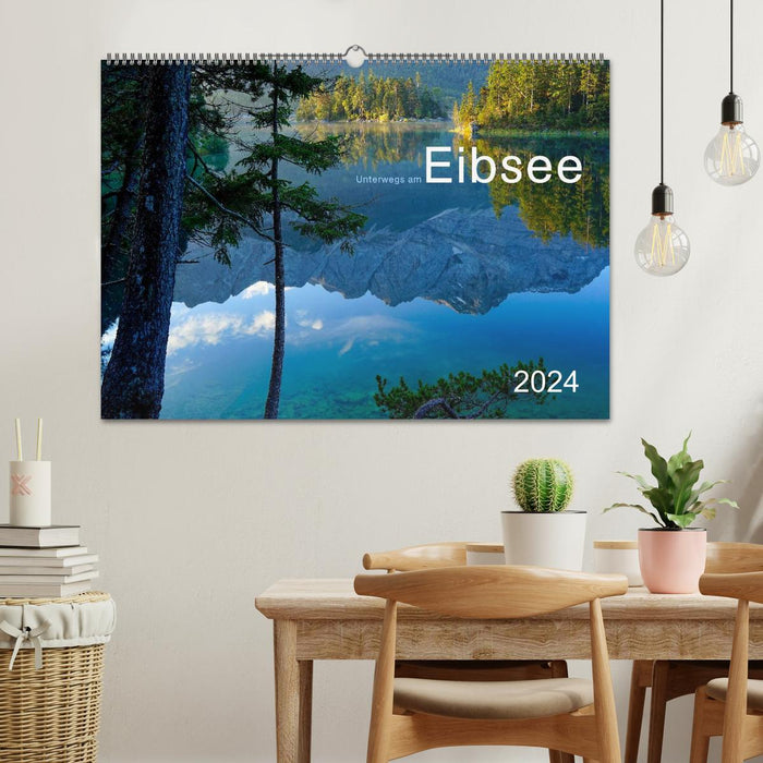 Sur la route à Eibsee (calendrier mural CALVENDO 2024) 