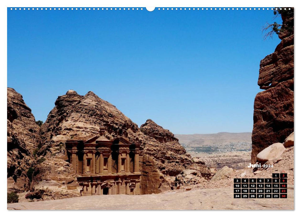 Petra - Felsenstadt in der Wüste (CALVENDO Premium Wandkalender 2024)