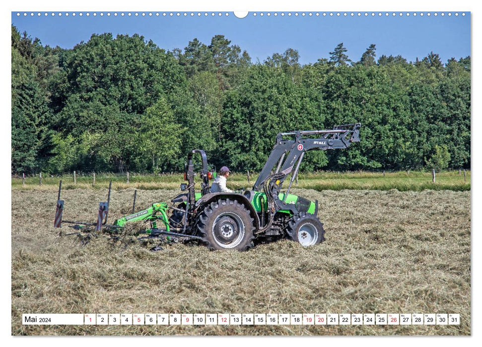 Machines agricoles de près et personnelles (calendrier mural CALVENDO 2024) 