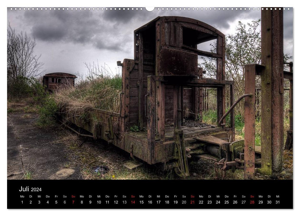 Abandoned Places - The Locomotive Workshop (CALVENDO Premium Wall Calendar 2024) 