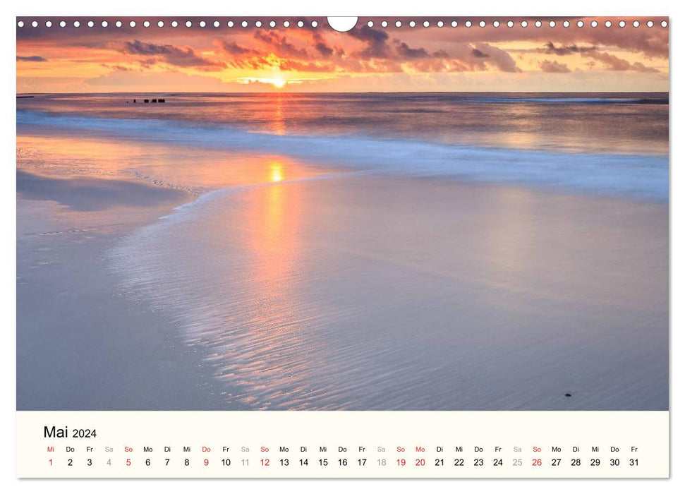 SYLT - Abendspaziergänge (CALVENDO Wandkalender 2024)