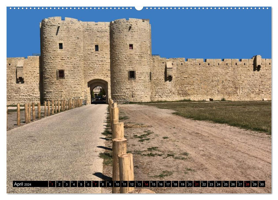 Frankreichs wehrhafter Süden - Festungen und Wehranlagen im Languedoc-Roussillon (CALVENDO Wandkalender 2024)