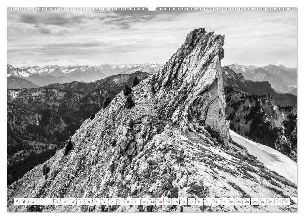 Mountain Pixels Black and White Mountain Dreams (CALVENDO Wall Calendar 2024) 