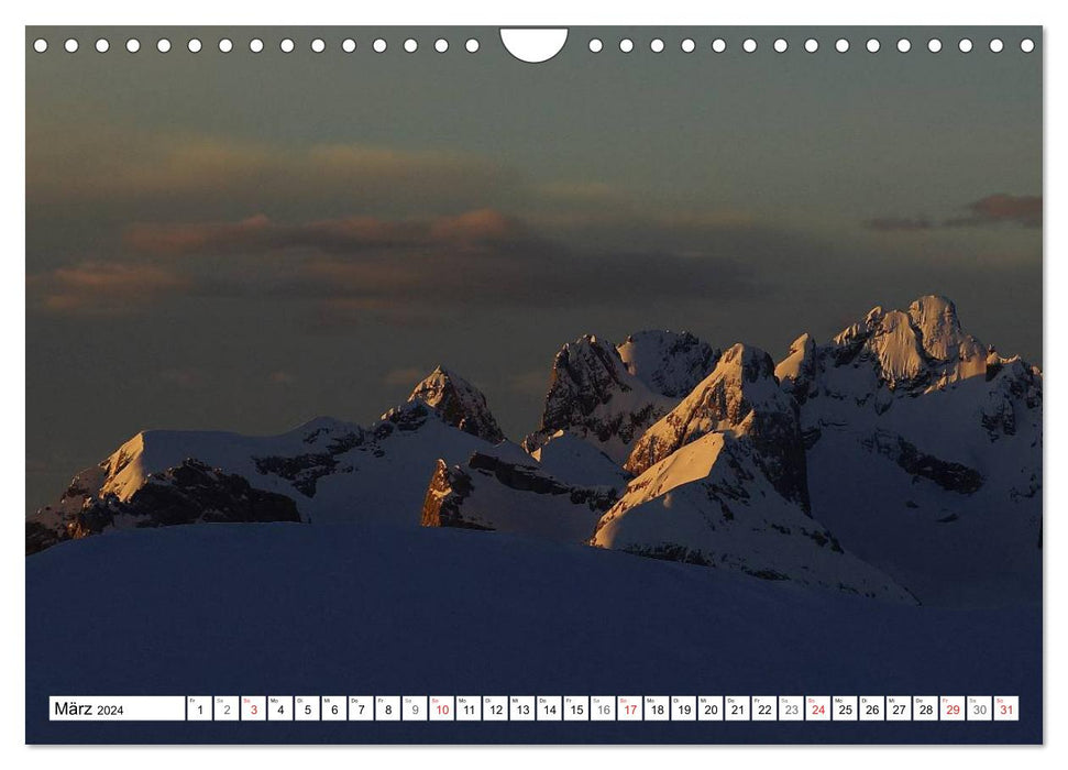 South Tyrol throughout the year (CALVENDO wall calendar 2024) 