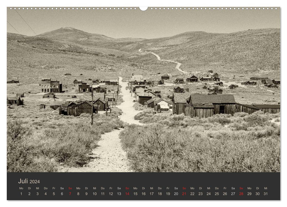 Ghost Town Bodie - Relic from the Gold Rush (black and white) (CALVENDO Premium Wall Calendar 2024) 