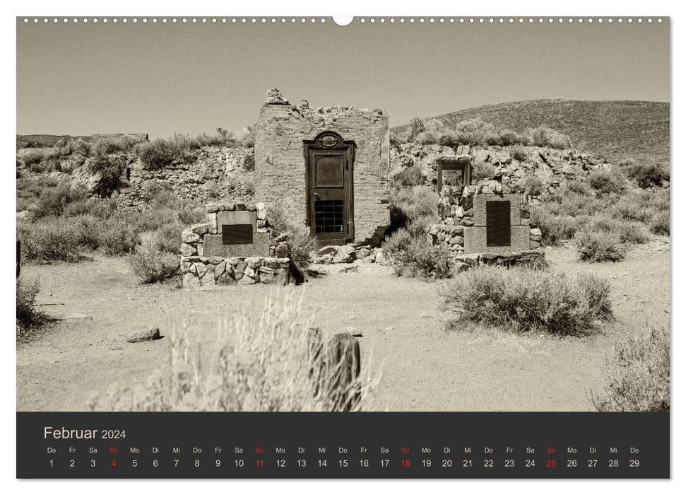 Ghost town of Bodie - relic from the gold rush (black and white) (CALVENDO wall calendar 2024) 