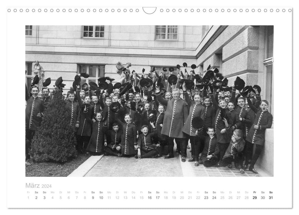 Weltstadt Berlin um 1900 - Fotografie von Haeckel / ullstein bild collection (CALVENDO Wandkalender 2024)