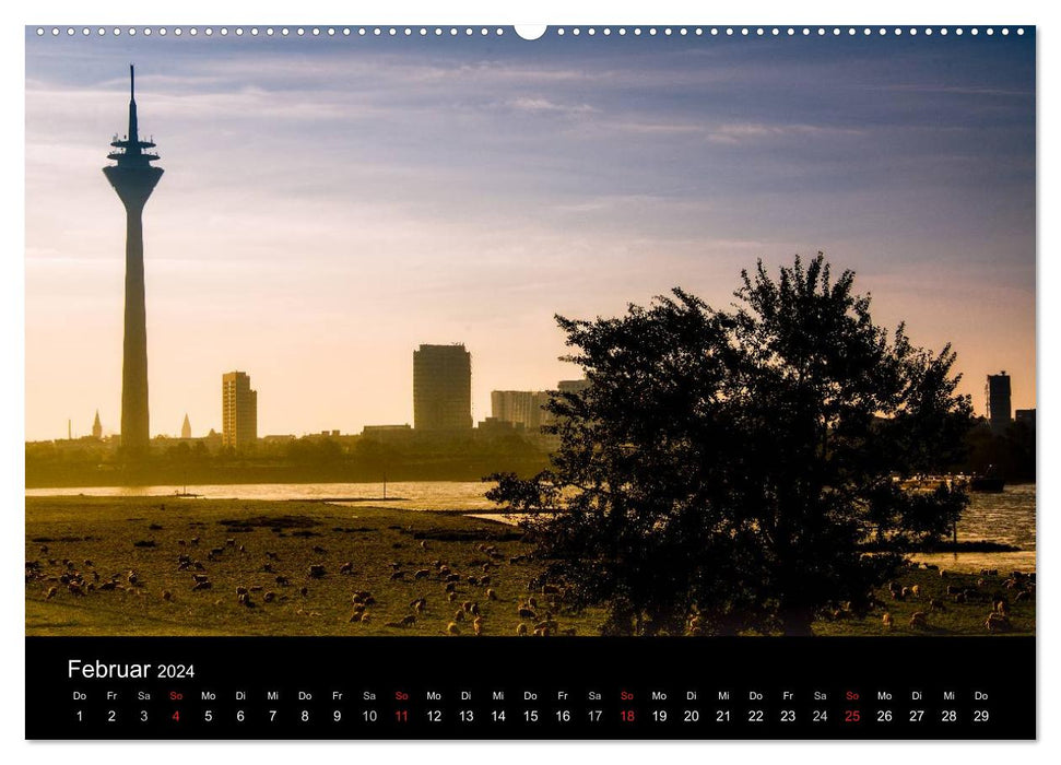 Düsseldorf - Impressions (CALVENDO Premium Wall Calendar 2024) 