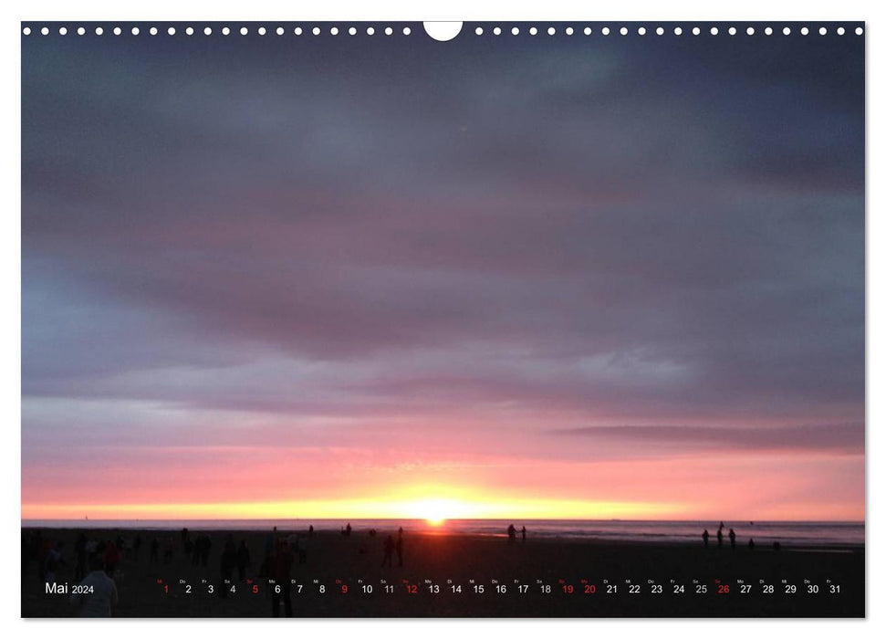 Seas of clouds - vast skies above the earth (CALVENDO wall calendar 2024) 