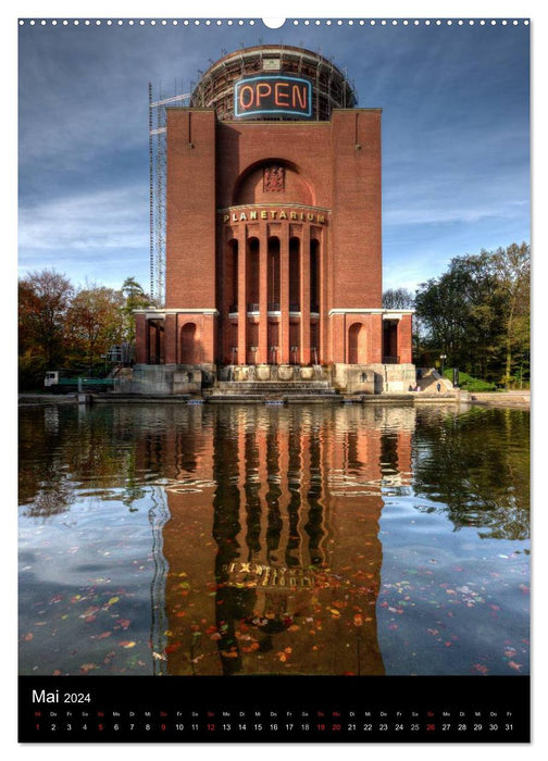 Hamburg im Hochformat (CALVENDO Wandkalender 2024)