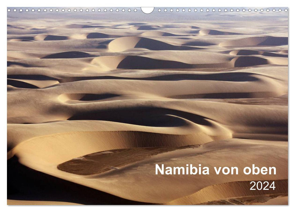 Namibia von oben (CALVENDO Wandkalender 2024)