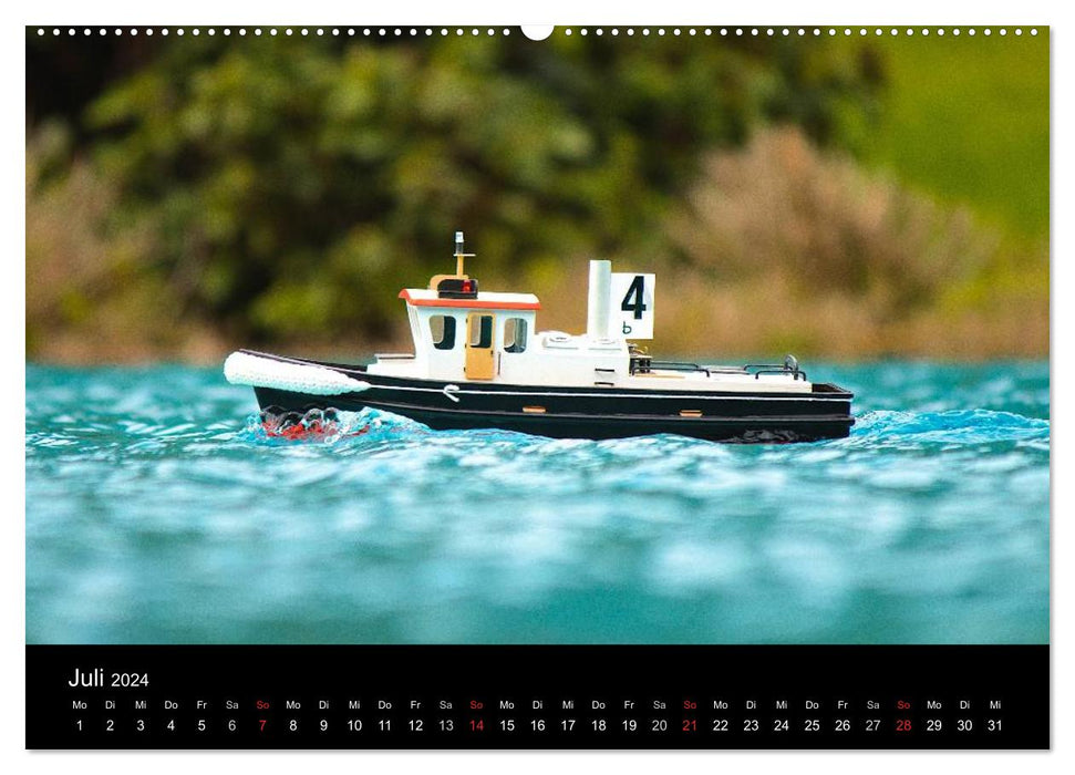 Modellboote in ihrem Element (CALVENDO Premium Wandkalender 2024)