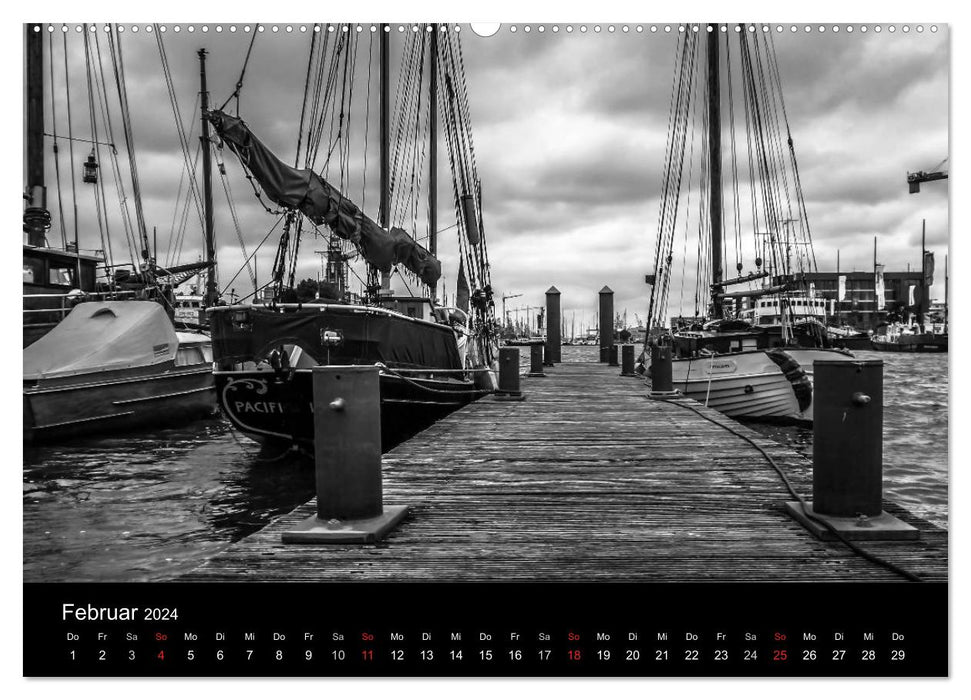 Bremerhaven - Spotlights Black and White (CALVENDO Wall Calendar 2024) 