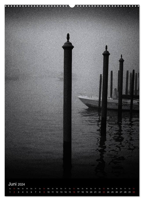 Venice Noir - The slightly different Venice (CALVENDO Premium Wall Calendar 2024) 