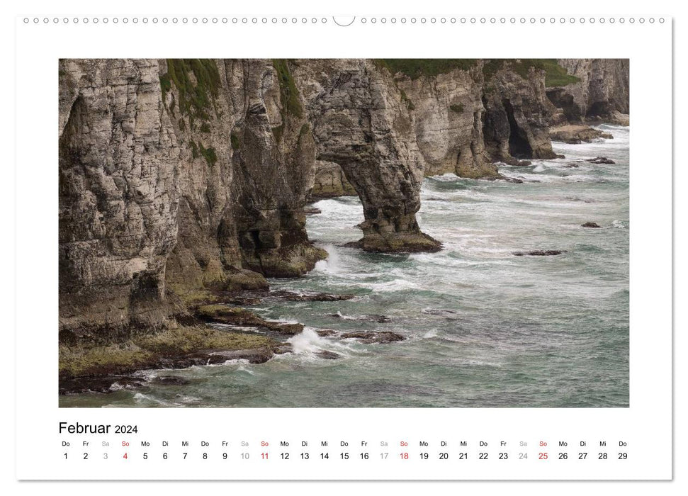 Ireland and Northern Ireland 2024 (CALVENDO Premium Wall Calendar 2024) 