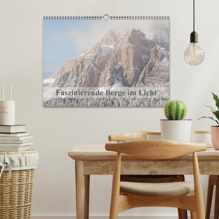Fascinating mountains in the light (CALVENDO wall calendar 2024) 
