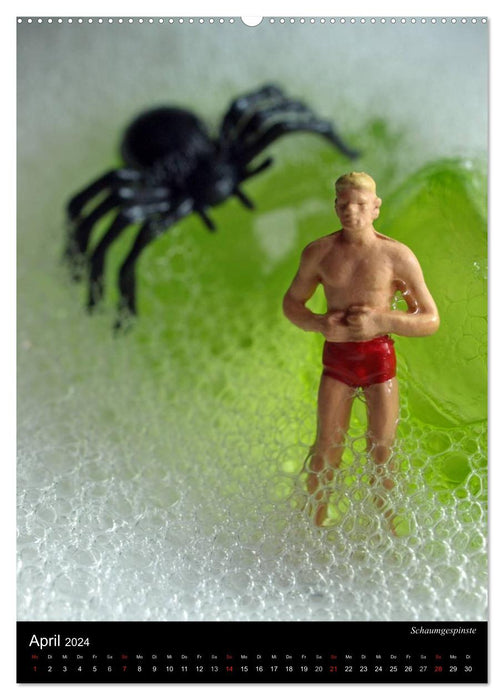 Komm ins Bad, Schatz! Miniatur-Stillleben mit Modellbaufiguren (CALVENDO Premium Wandkalender 2024)