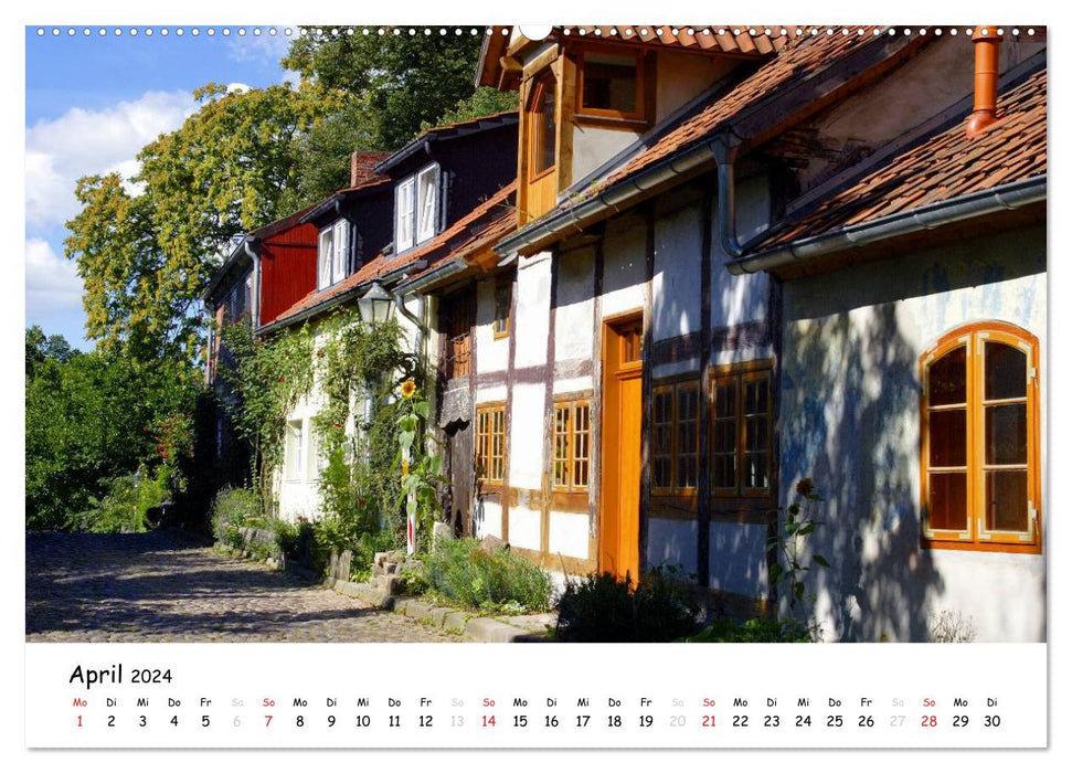 Lüneburg - city of gables and half-timbered houses (CALVENDO Premium Wall Calendar 2024) 