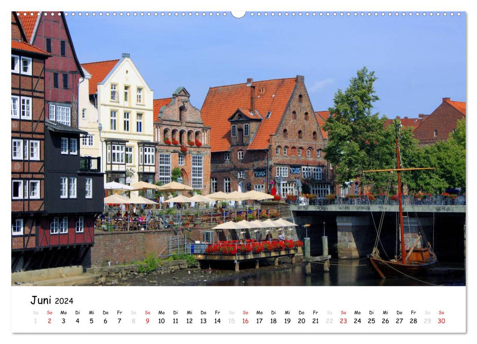 Lüneburg - city of gables and half-timbered houses (CALVENDO Premium Wall Calendar 2024) 