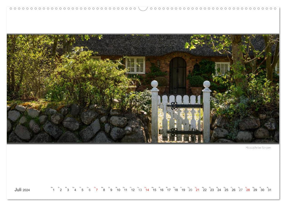 Emotional moments: Sylt de Luxe - the most beautiful German island. (CALVENDO Premium Wall Calendar 2024) 