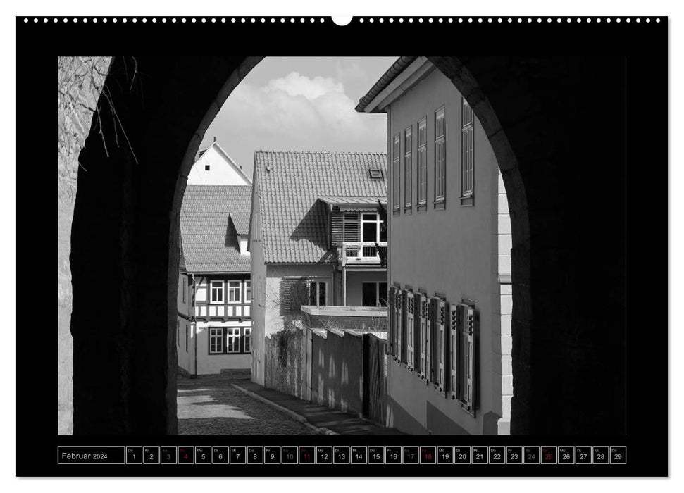 Bachstadt Arnstadt – Gateway to the Thuringian Forest (CALVENDO Premium Wall Calendar 2024) 