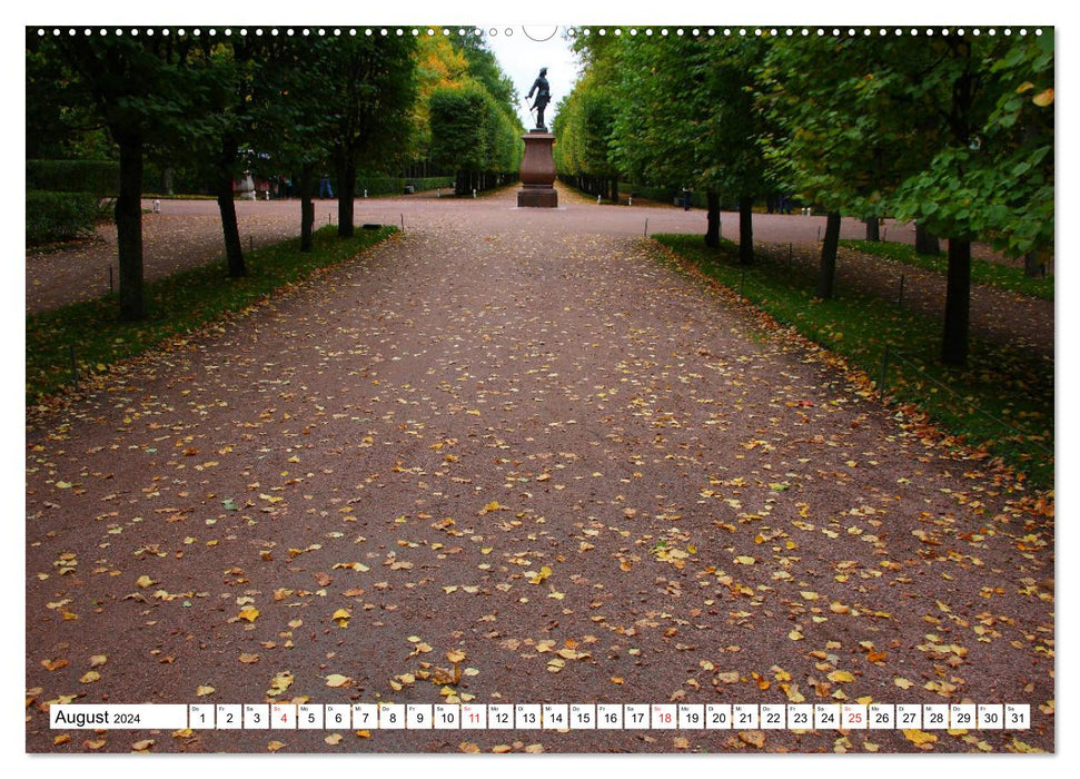 Saint Petersburg (CALVENDO Premium Wall Calendar 2024) 