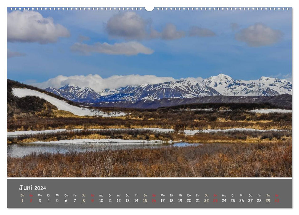 On the road in Alaska (CALVENDO wall calendar 2024) 