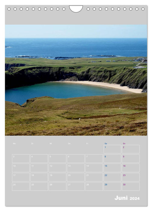 Green Island of Ireland / Planner (CALVENDO Wall Calendar 2024) 