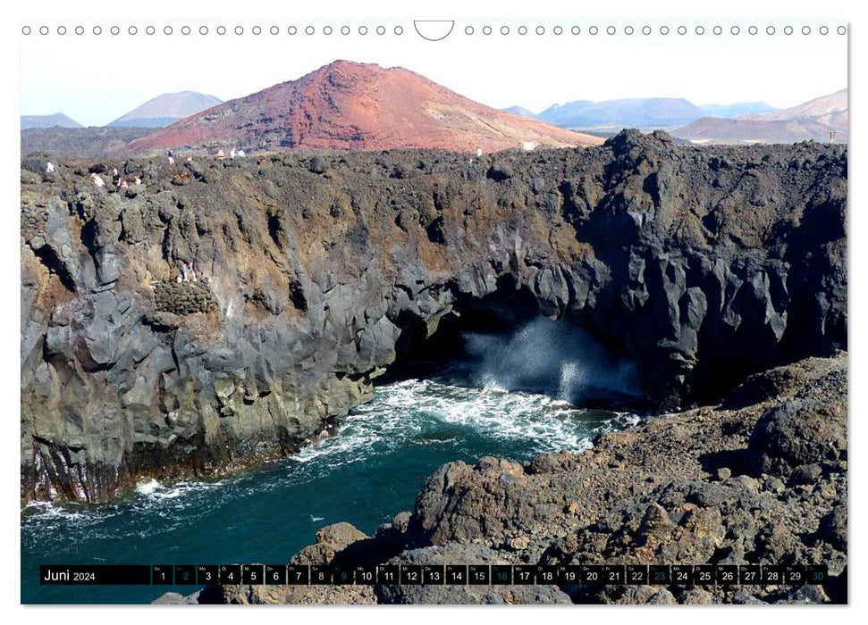 Volcanic island of Lanzarote (CALVENDO wall calendar 2024) 