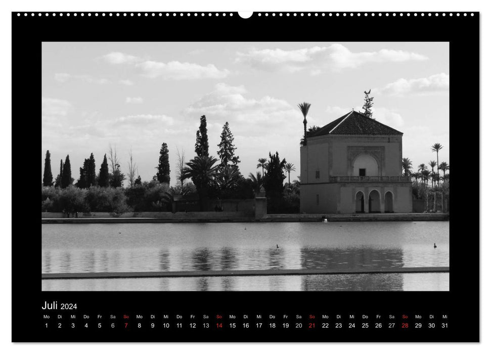 Morocco - nostalgia in black and white (CALVENDO Premium Wall Calendar 2024) 