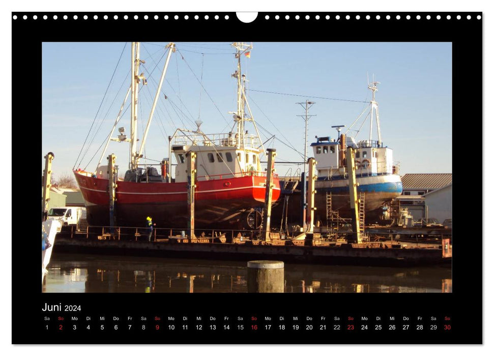 Fischereifahrzeuge (CALVENDO Wandkalender 2024)