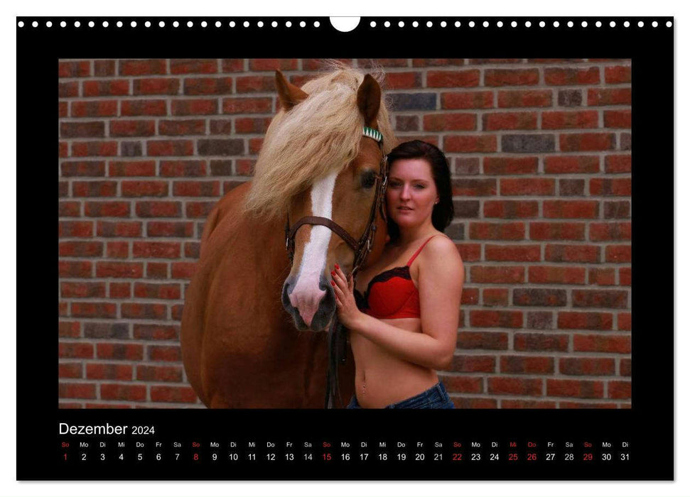 Sexy Horse Girls 2024 - Hot girls and strong draft horses! (CALVENDO wall calendar 2024) 