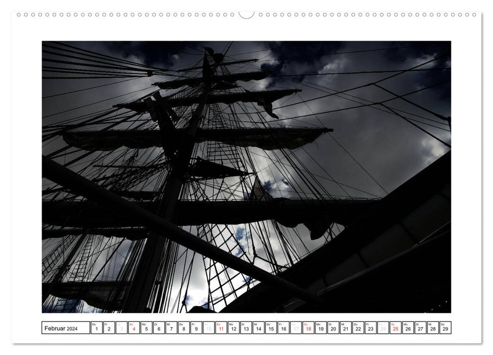 Sailing at night (CALVENDO wall calendar 2024) 