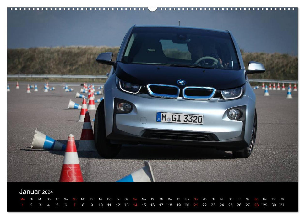 BMW i3 (CALVENDO Wandkalender 2024)