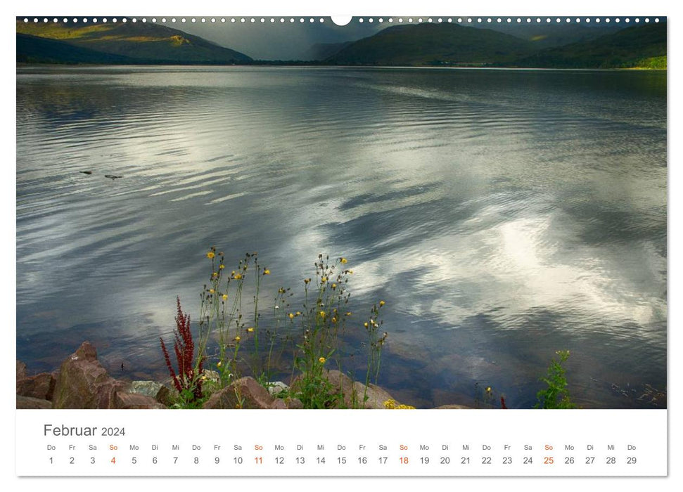 Sky and Highlands (CALVENDO Premium Wall Calendar 2024) 